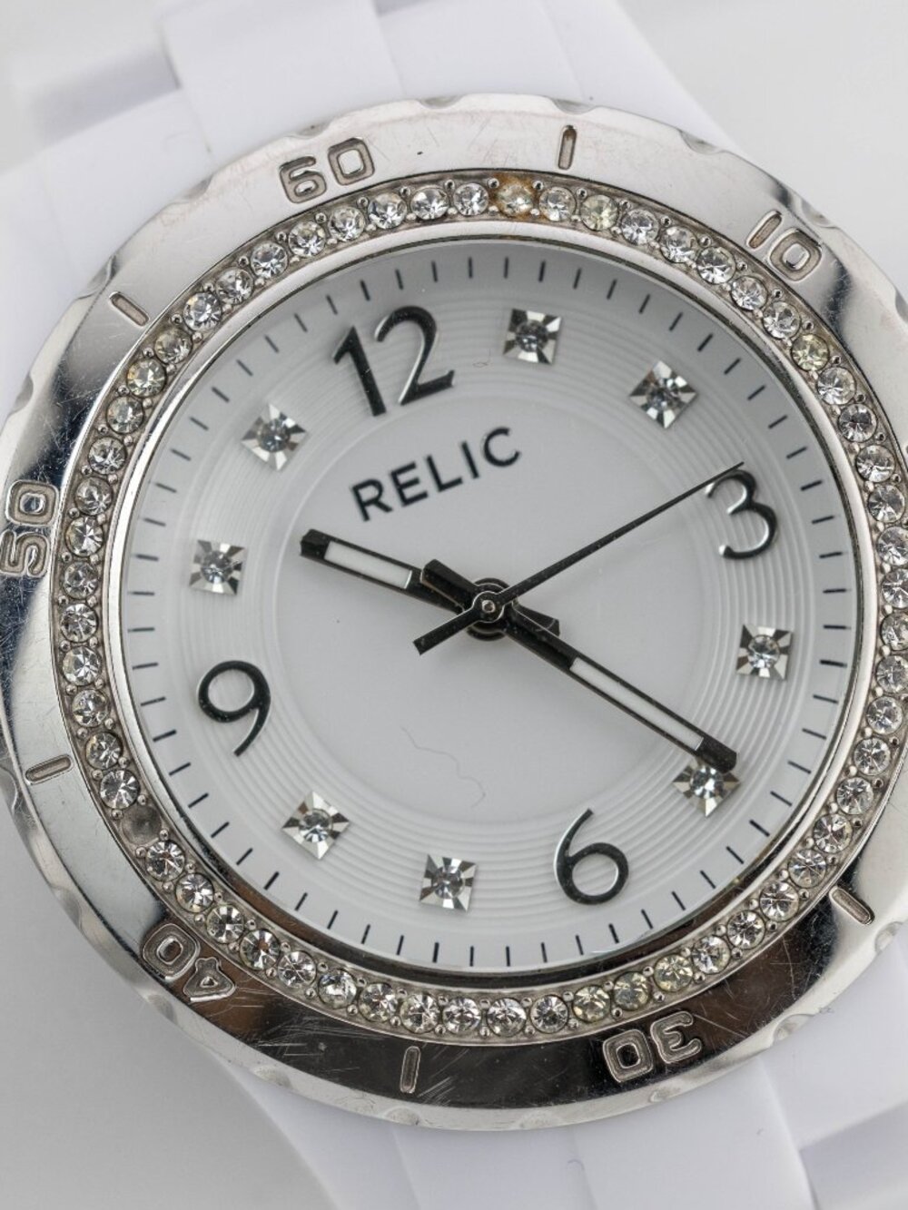 Relic Starla ZR11898 White Crystal Bezel Quartz Analog Women's Watch New Battery - Picture 2 of 9